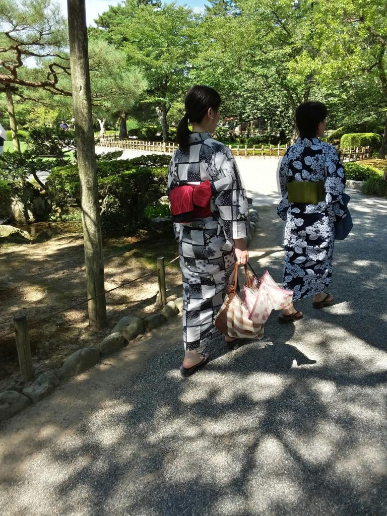 Dans les jardins Kenroku-en, Kanazawa