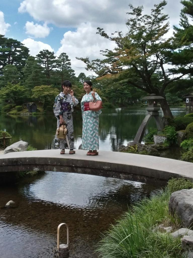 Dans les jardins Kenroku-en, Kanazawa