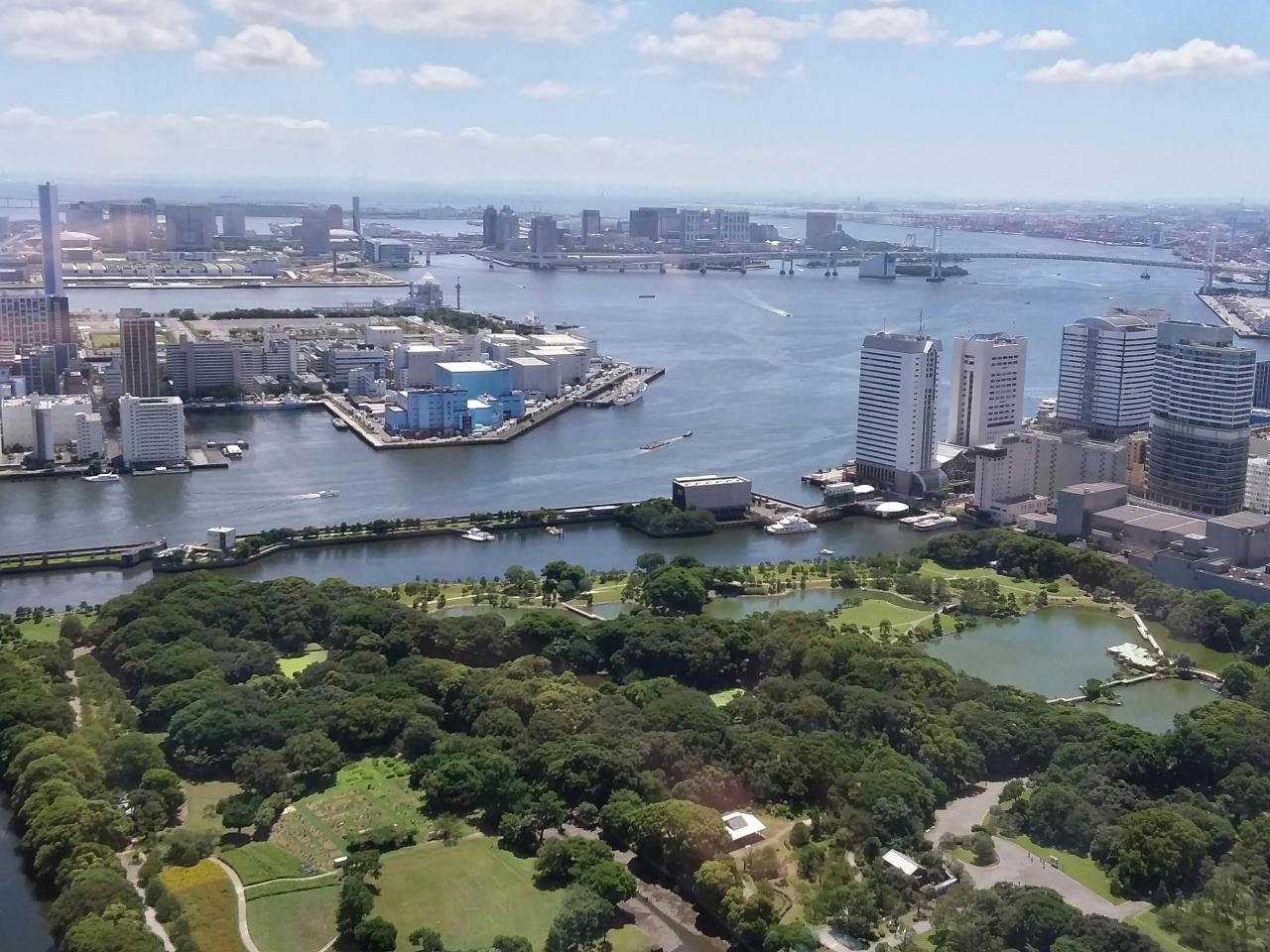 Vue de la baie de Tokyo depuis le Dentsu building