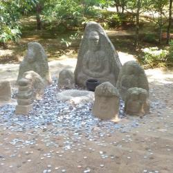 Dans les jardins du KinKaKu-Ji
